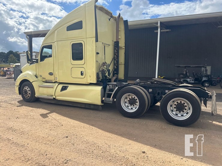 2019-kenworth-t680-image-9
