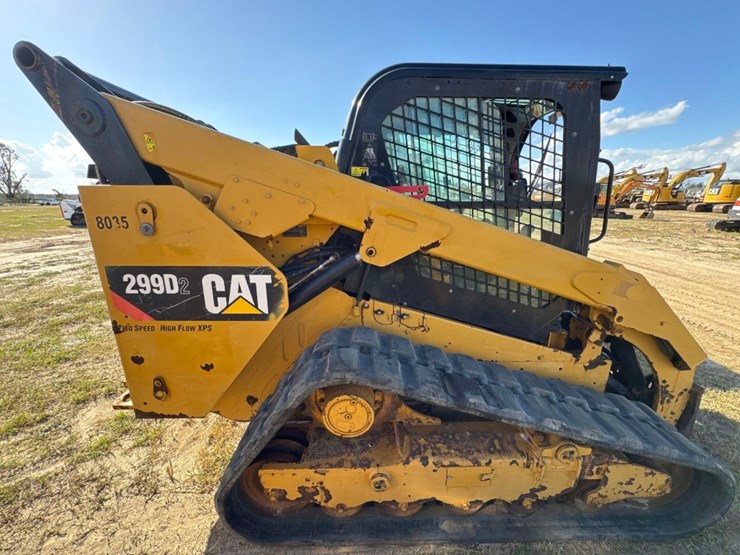 2019-caterpillar-299d2-image-7
