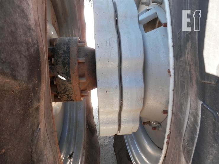 2015-massey-ferguson-8732-image-33