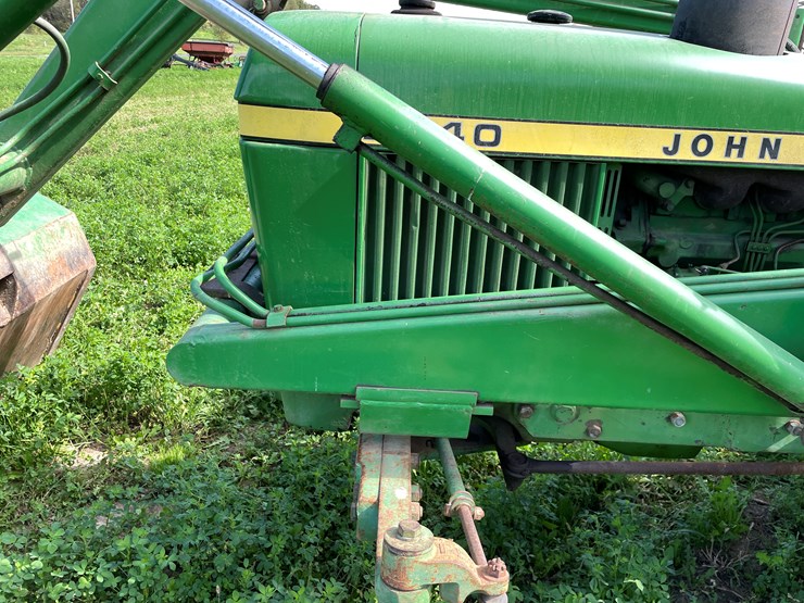 john-deere-2640-image-26