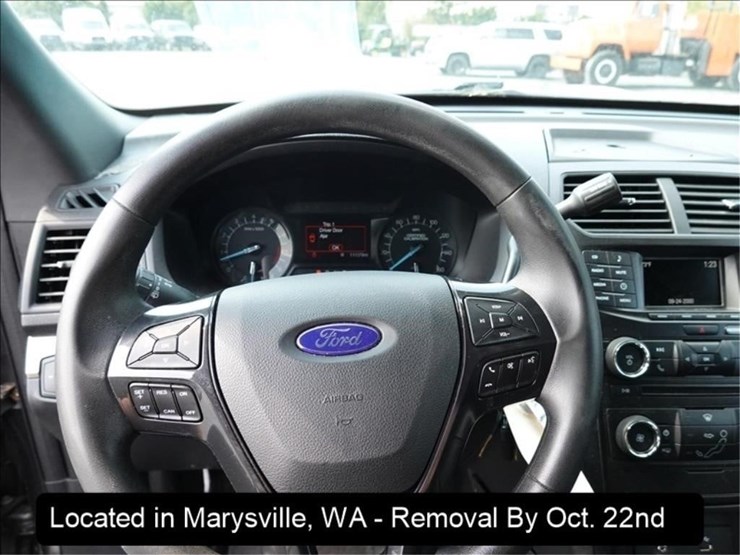 2017-ford-explorer-image-7