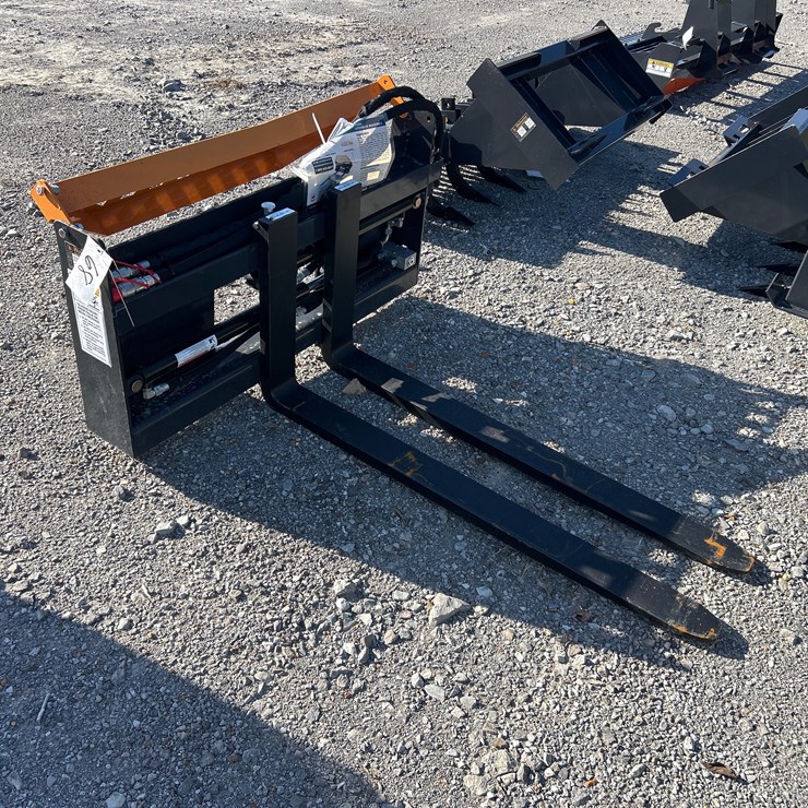 #68 • 48” HYDRAULIC SKID STEER PALLET FORKS