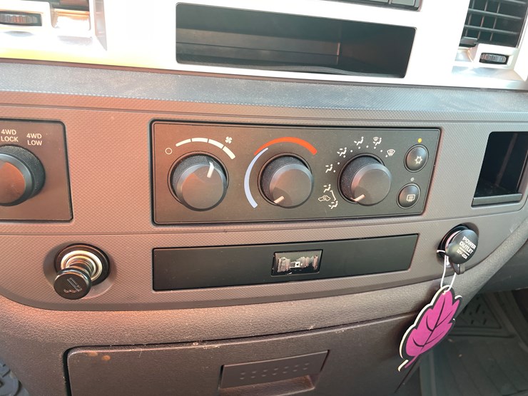 2008-dodge-ram-1500-image-84