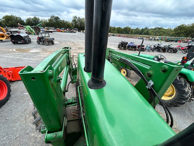 john-deere-4050-image-22