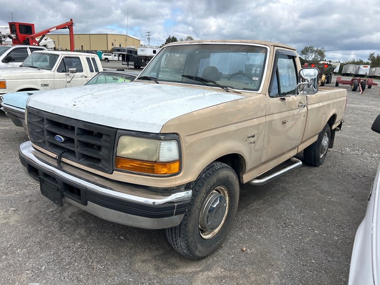 1995-ford-f250-image-3