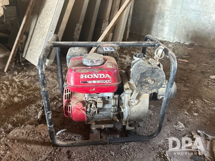 honda-wb30xt-image-1