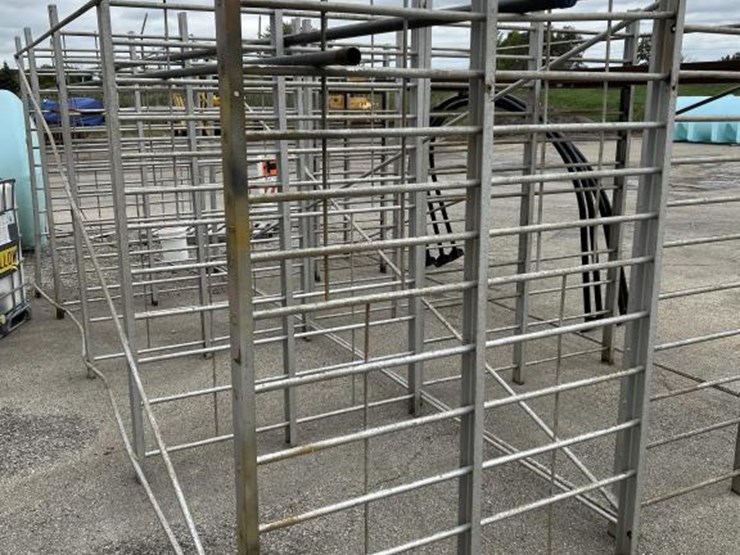 #2702-•-steel-storage-rack-image-1