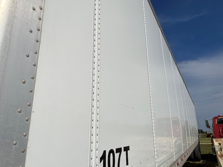 2019-stoughton-trailer-image-12
