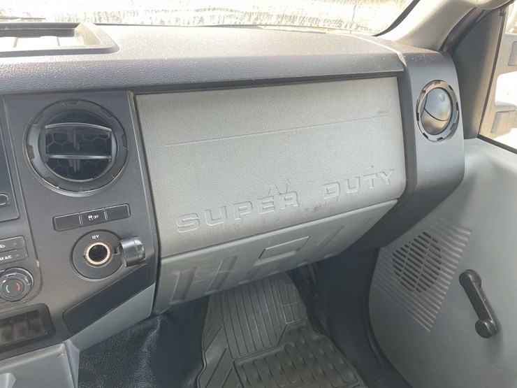 2011-ford-f250-xl-image-117