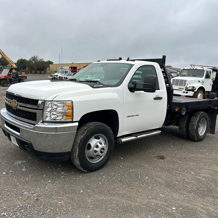 2013 CHEVROLET 3500
