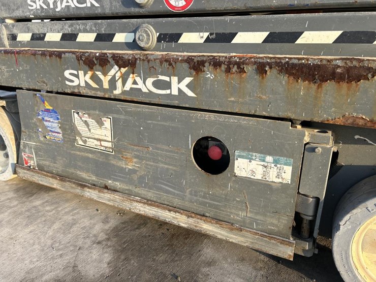 2017-skyjack-sjiii3219-image-14