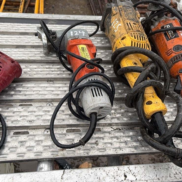 CHICAGO ELECTRIC METAL SHEAR, 2.5mm CAPACITY SUPPORT EQUIPMENT