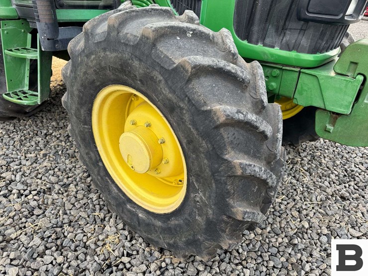 2012-john-deere-6430-image-55