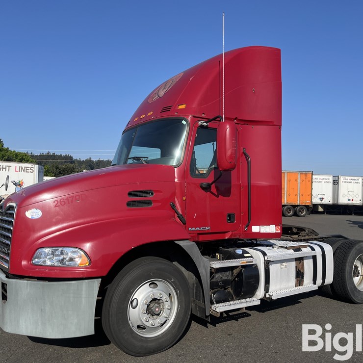 2013 Mack CXU612 Truck Tractor