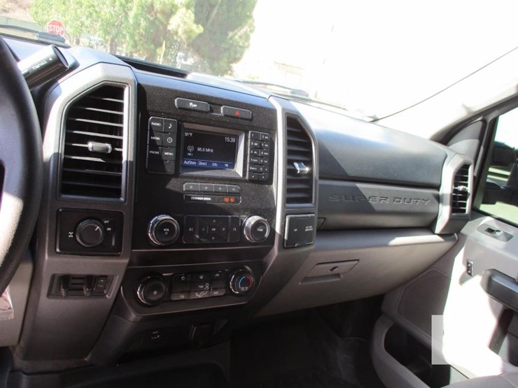 2019-ford-f250-image-9