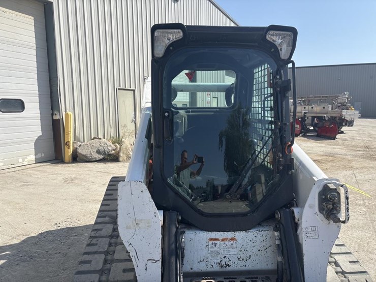 2019-bobcat-t650-image-12