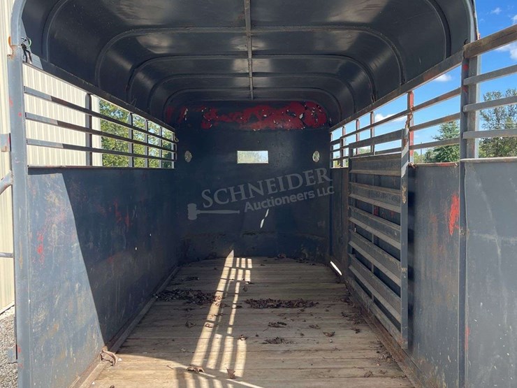 1976-snct-16'-stock-trailer-image-22