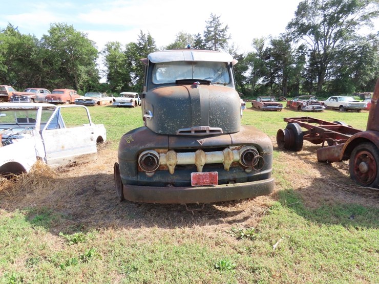 1951-ford-f5-image-2
