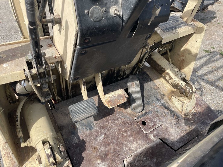 #8614-•-allis-chalmers-p50-forklift-(aps)-image-49