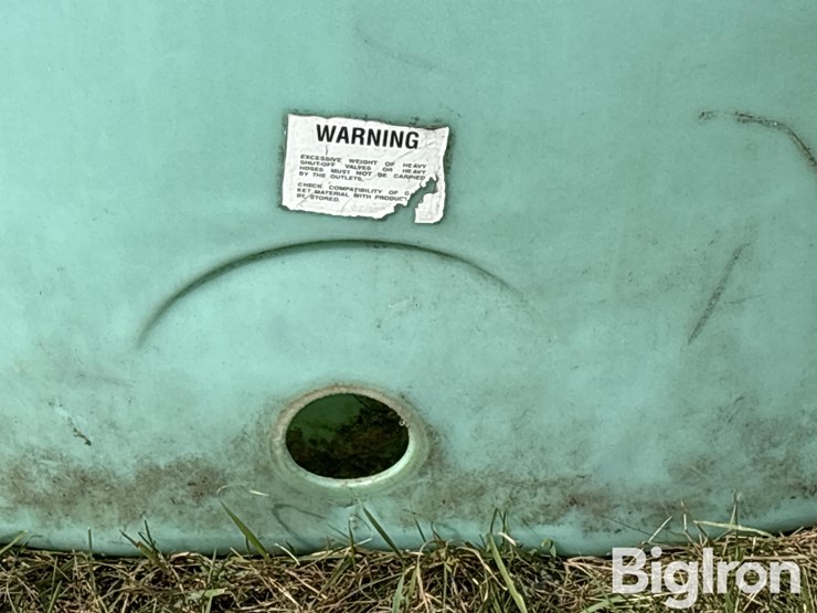 green-1500-gallon-liquid-tank-image-16