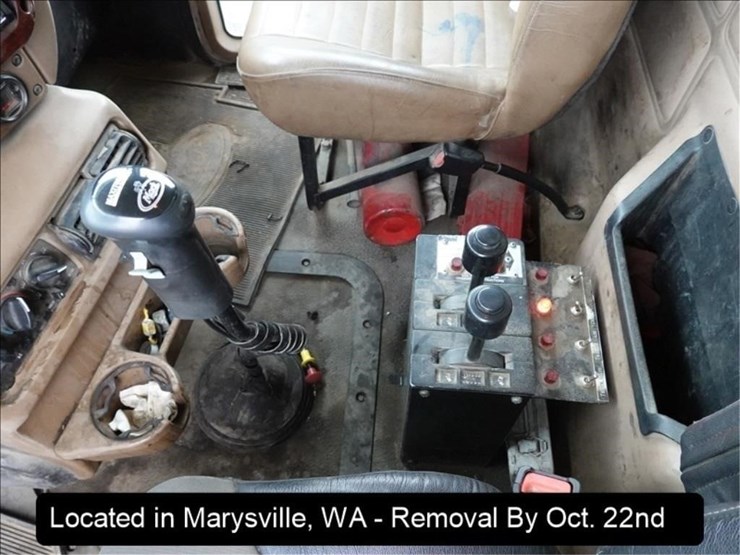 2007-mack-cv713-image-15