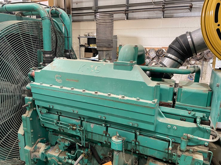 #8615-•-1999-cummins-dfeh-generator-(aps)-image-56