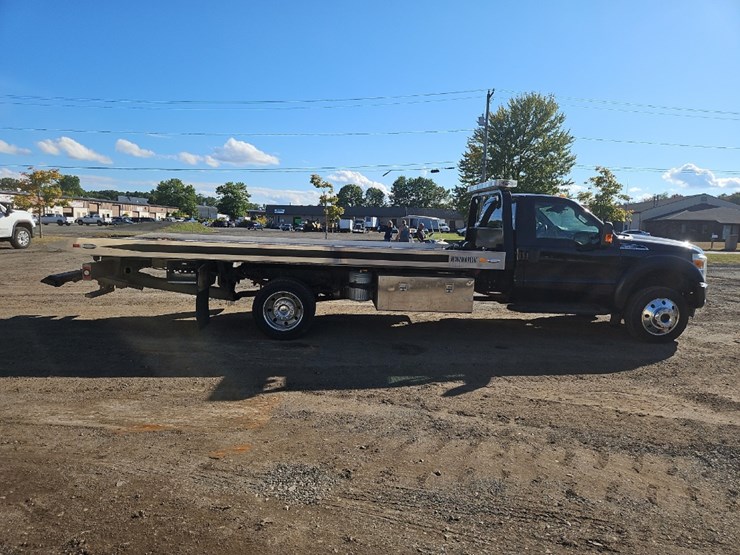 2014-ford-f550-xlt-image-4