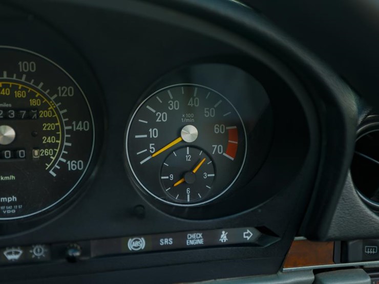 #2279-•-1988-mercedes-benz-500-class-560-sl-roadster-image-70