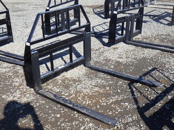 kivel-skid-steer-fork-attachment-48"-image-4