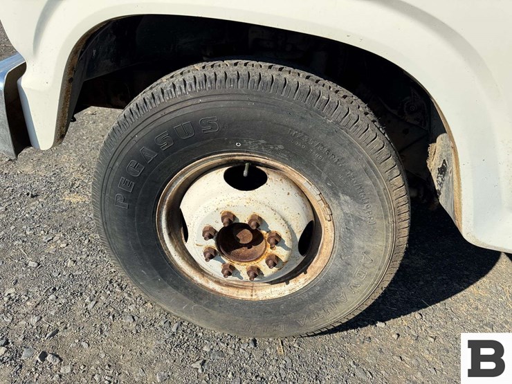 1980-ford-f350-image-17