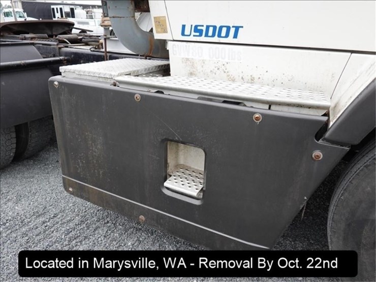 1990-ford-l9000-image-24
