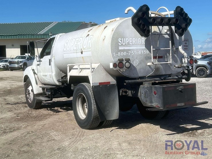 2005-ford-f650-image-5