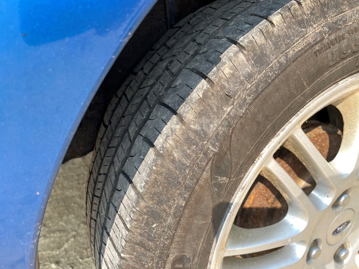 #115-•-2011-ford-focus-(has-wi-title)-image-14