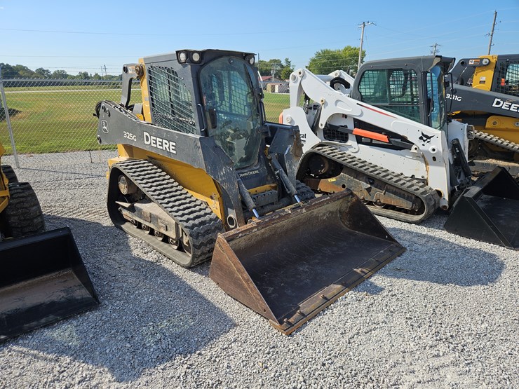 2018-deere-325g-image-1