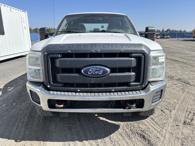 2013-ford-f250-sd-image-8