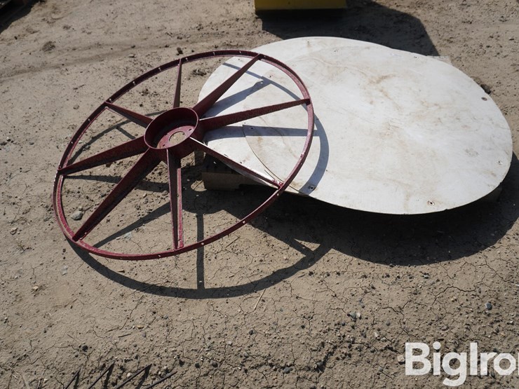 rake-wheel-&-covers-image-4