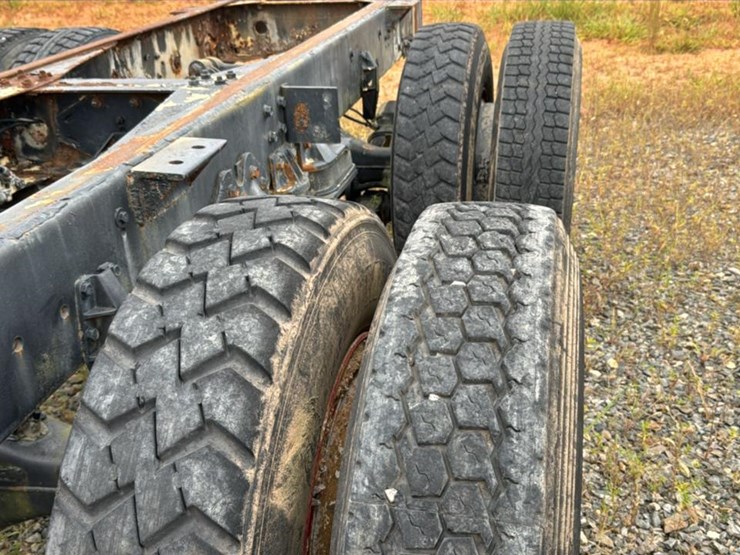 #1960-•-1982-8-wheel-gmc-truck-image-20