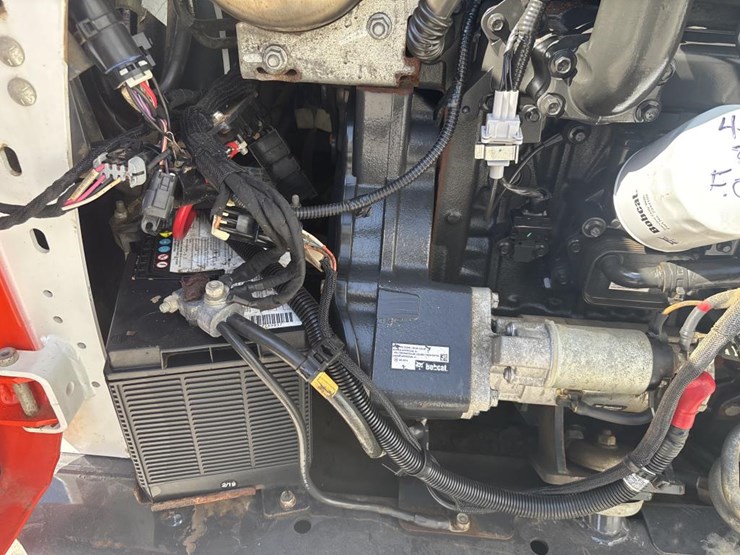 2019-bobcat-t650-image-16