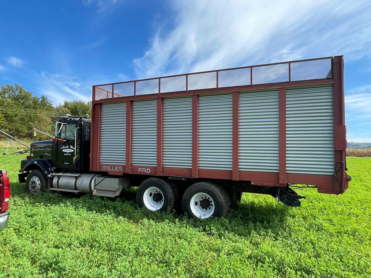 #4421-•-international-eagle-grain-truck-(no-title)-image-8