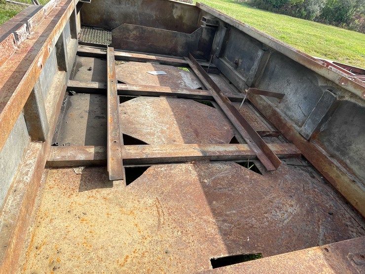 #8610-•-dual-axle-generator-trailer-(no-title)-(aps)-image-16