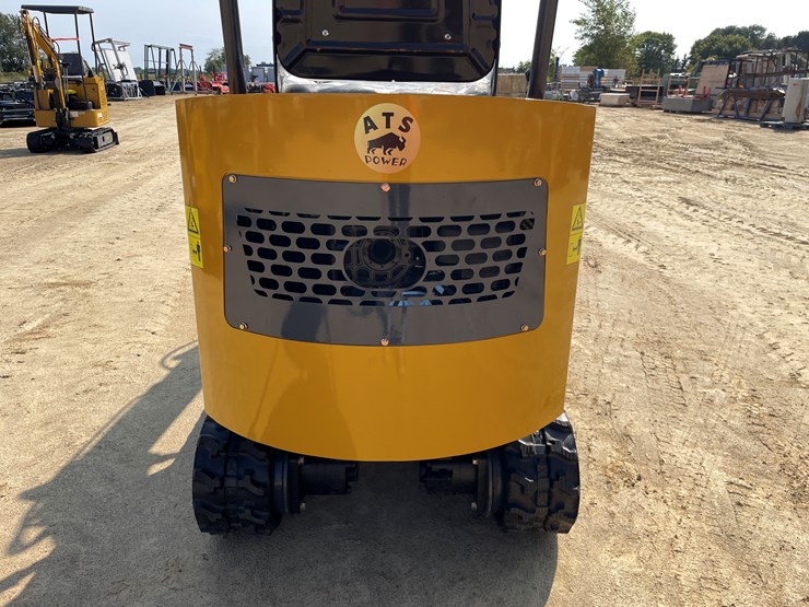 #209-•-new-rt12r-mini-excavator-image-15