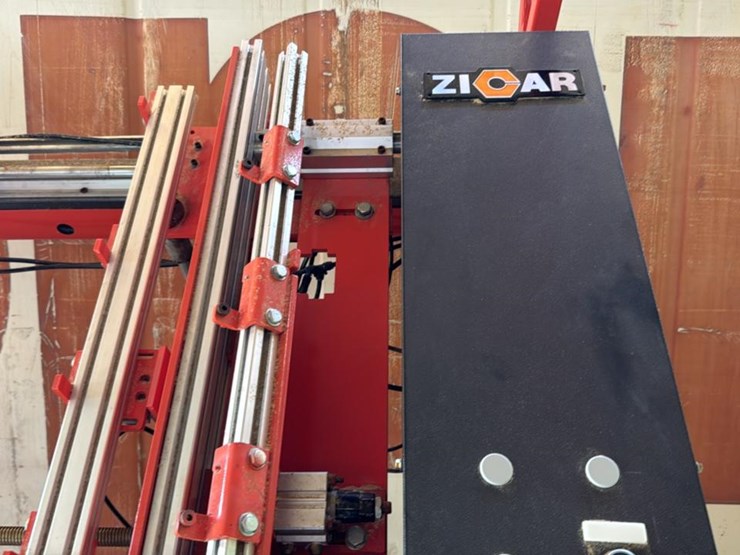 #105-•-2025-pallet-nailer-image-6