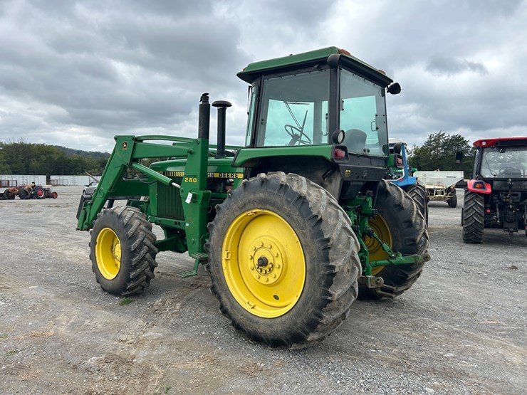 john-deere-4050-image-5