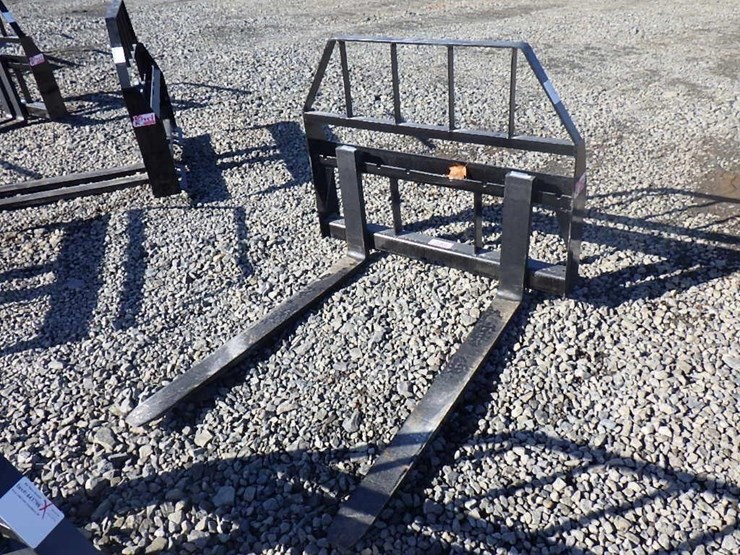 kivel-skid-steer-fork-attachment-48"-image-1