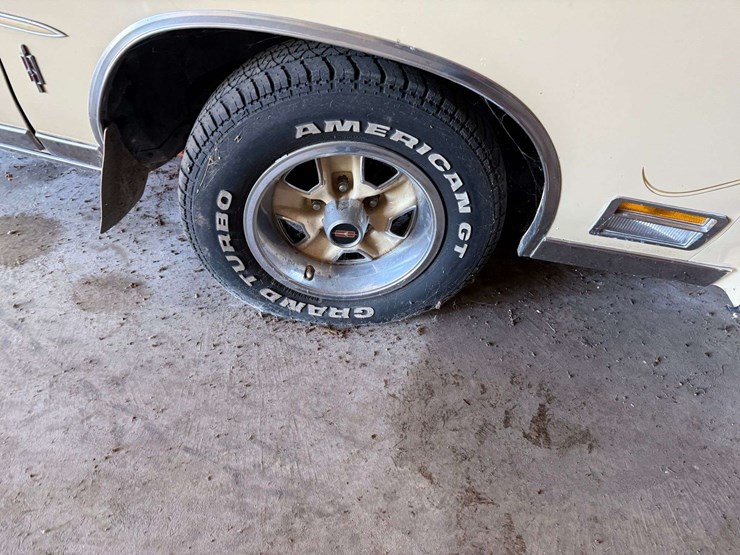 1979-olds-cutlass-supreme,-2-door,-sun-roof,-ralley-wheels,-145,000-miles,-image-2