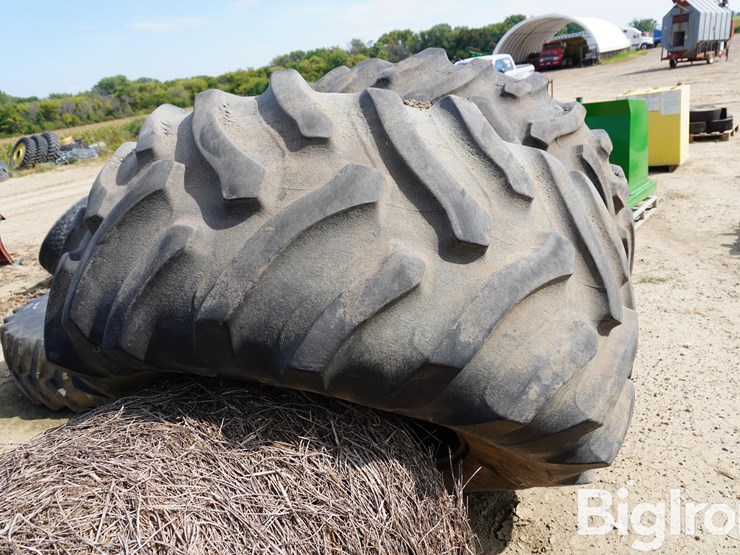 30.5l-32-tires-image-5