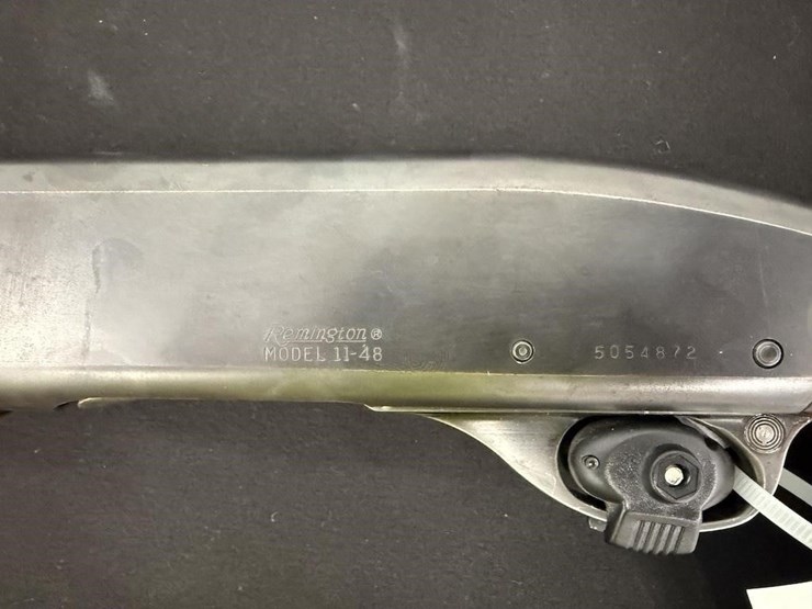 remington-model-1148-12-gauge-shotgun-image-6