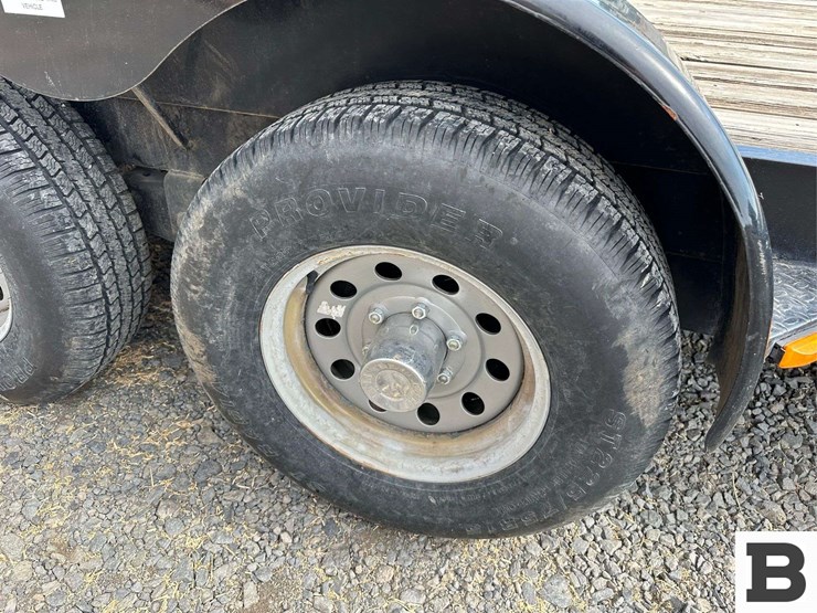 2013-c&b-quality-trailer-works-ct18-6ta-flatbed-trailer-image-19
