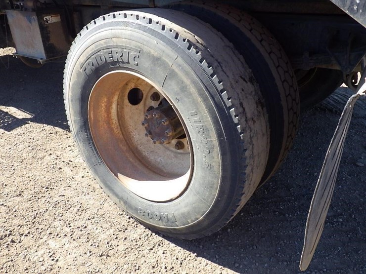2007-ford-f650-image-9