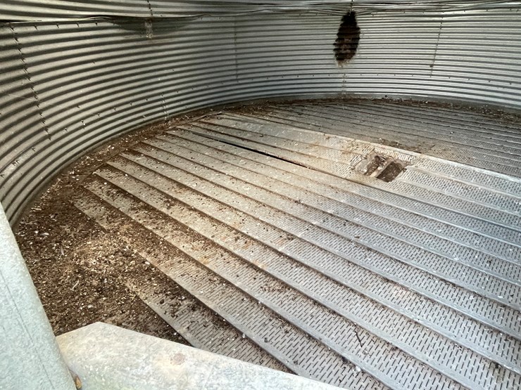 #4495-•-chicago-grain-bin-image-18